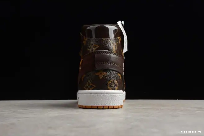 AQ0818-158 Air Jordan AJ1 OW x 1 Off-Louis 0512